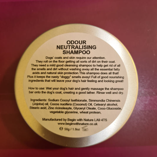 Odour Neutralising Dog Shampoo image 1